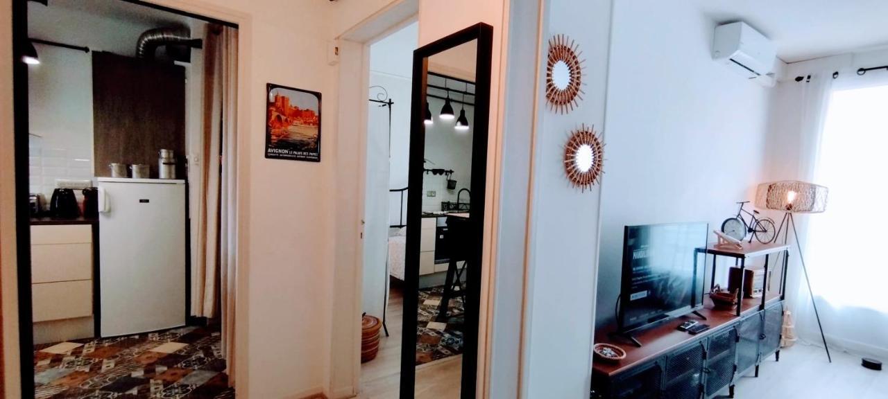 Apartamento L'échappée belle PARKING Netflix Disney CLIM by Rentabao Aviñón Exterior foto